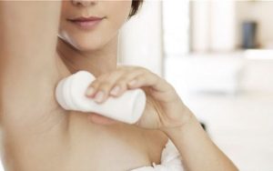 10 CÁCH NGĂN NGỪA MỒ HÔI NÁCH KHI MẶC ÁO SƠ MI