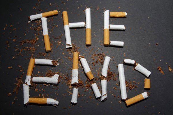 Bỏ thuốc lá sẽ giảm thiểu nguy cơ đột quỵ và các bệnh khác
