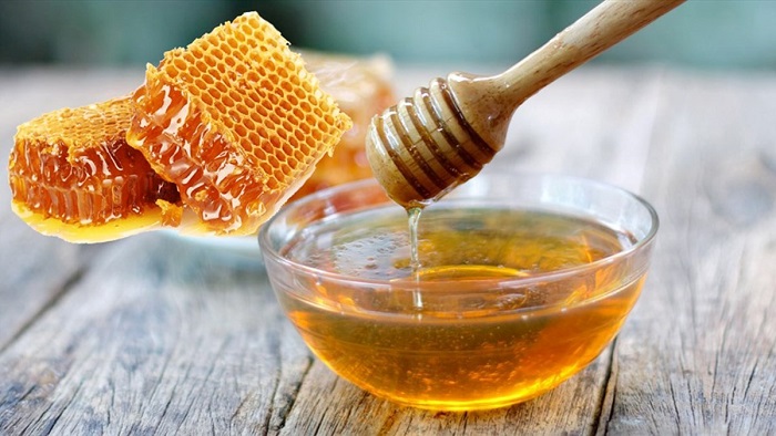 Mật ong là chất có tính kháng khuẩn, rất tốt cho người bị hen suyễn