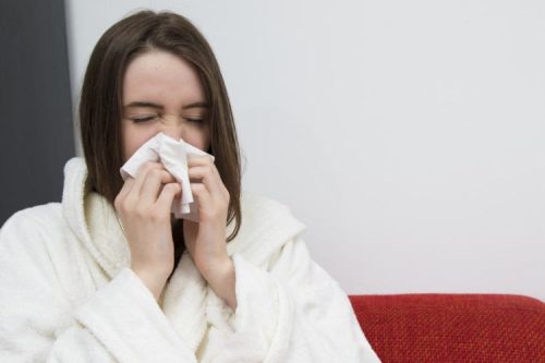 Cảm cúm gây nhiều triệu chứng khó chịu cho cơ thể người bệnh